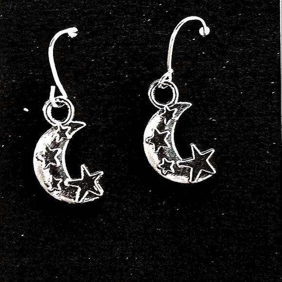 Crescent Moon With Raised Stars For That 3-D Effect. Pierced Earrings - Picture 3 of 4